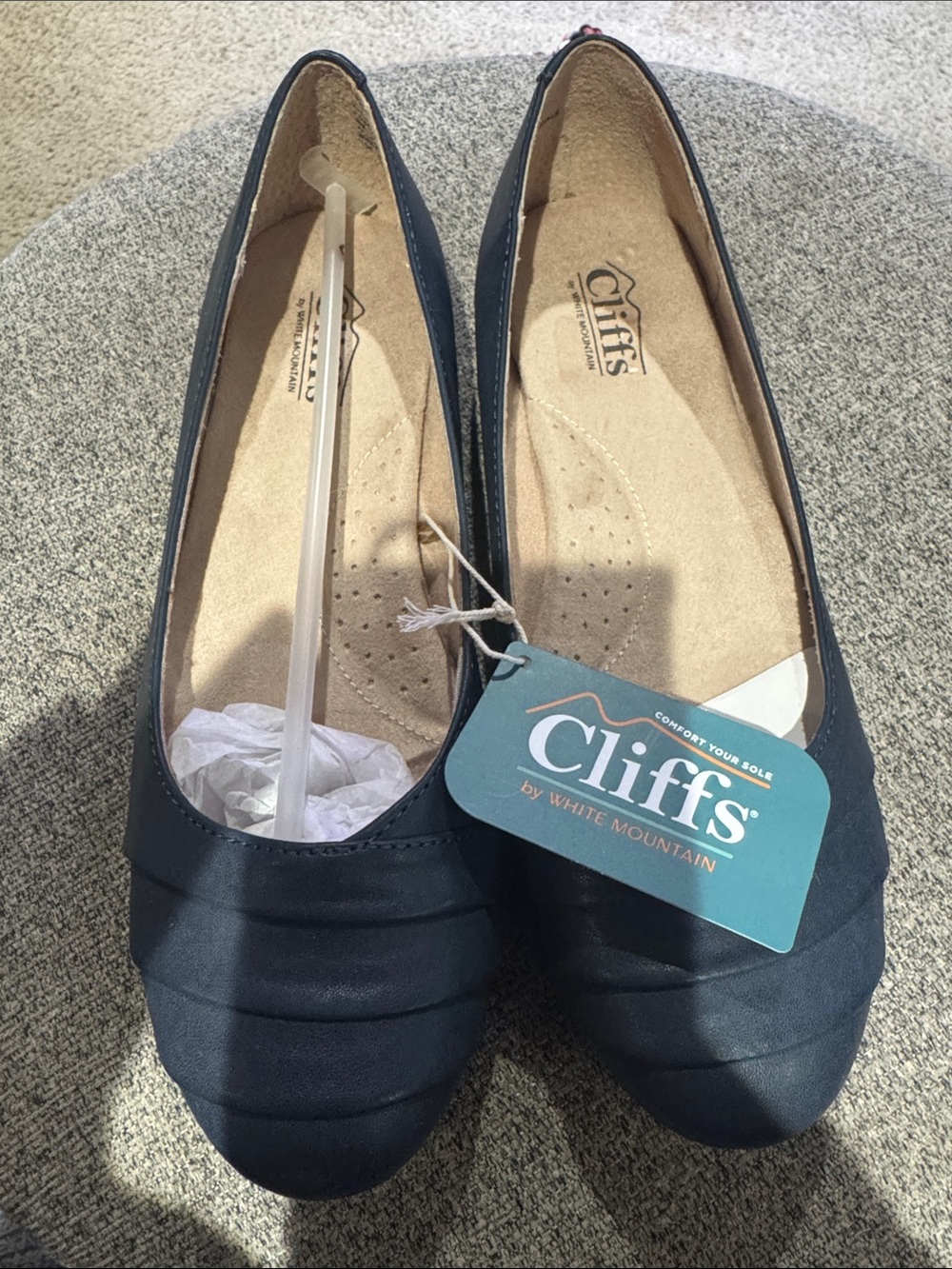Cliffs by WHITE MOUNTAIN Navy Pleated Slip-On Ballet Flats